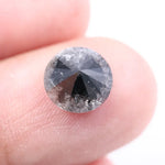 Premium natural diamond stone with natural brilliance and clarity, ideal choice for engagement and fine jewelry.