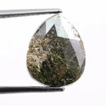 Side by side difference between lab grown and natural diamonds showing growth origin and rarity.
