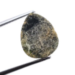Side by side difference between lab grown and natural diamonds showing growth origin and rarity.