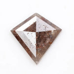 loose kite diamond with elongated pointed symmetry