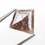 loose kite diamond with elongated pointed symmetry