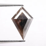 Premium natural diamond featuring original formation and real diamond properties. Earth mined diamond suitable for engagement rings, wedding bands