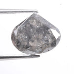 Close-up of 1 ct natural diamond highlighting clarity, cut, and brilliance. This real natural diamond is valued for authenticity, durability, and traditional fine jewelry use.