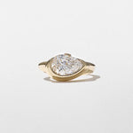 modern pear cut lab grown diamond solitaire engagement ring in yellow gold 1.50 ct brilliant cut diamond elegant jewelry