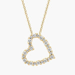 1.80 Ct Gold shell necklace pendant shaped like a seashell