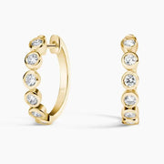 2.69 Ct Gold Round Diamond Unique Diamond Earrings
