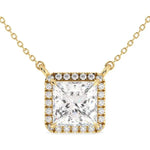 3.04 Ct gold pendant necklace with delicate chain and charm.