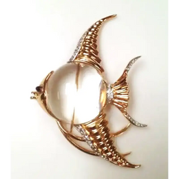 Vintage Fish Brooch with Rock Crystal Body, Lab Grown Diamond Accents in Yellow Gold Brooch