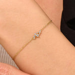 Diamond bracelets for women with elegant tennis bracelet design