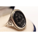Victorian cameo ring in black onyx with hand carved lady design set in solid gold vintage style jewelry