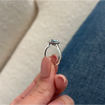 1 carat heart cut diamond with symmetrical curves and brilliant sparkle