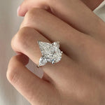 4 carat pear cut diamond with elongated teardrop shape and exceptional brilliance