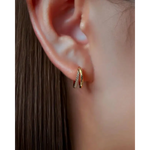 gold stud earrings for men with sleek polished finish and mens hoop earrings gold style for trendy luxury fashion.