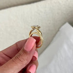 Elegant 3 carat pear cut diamond ideal for engagement ring centerpiece