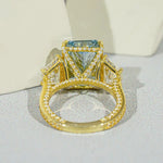 Big diamond rings with sparkling luxury diamonds and bold design