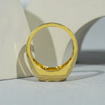 Big diamond ring with brilliant oversized gemstone and luxury finish