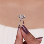 Antique gold ring with handcrafted vintage detailing and luxurious timeless finish