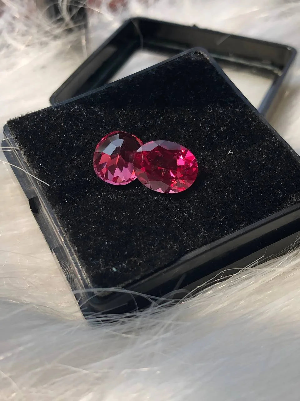 Oval Pink Sapphire Loose Gemstone Pair