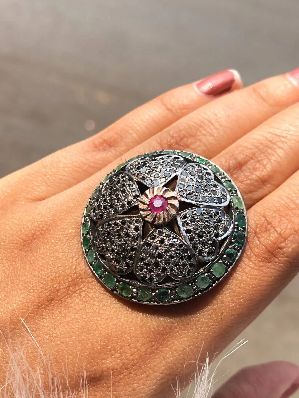 Art Deco Ruby Stone Dome Ring in 925 Sterling Silver - Unique Vintage Jewelry