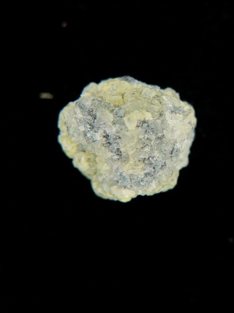 1.03Ct Earth Mined Grey Raw Uncut Diamond