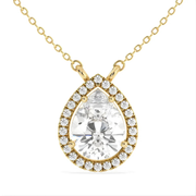 3.87 Ct with gold necklace featuring green gemstone pendant