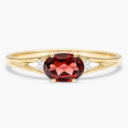 Handmade gemstone ring with natural stone, stylish jewelry for women and special occasions
