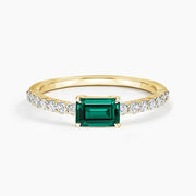 Elegant gemstone ring with oval cut stone and brilliant shine, perfect for weddings and special occasions