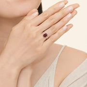 Fashion gemstone ring with bold design and vibrant gemstone, perfect for statement and trendy look