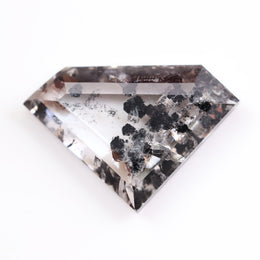 Genuine natural diamond loose gemstone showing stunning sparkle and brilliance, ideal for fine jewelry and custom ring making.