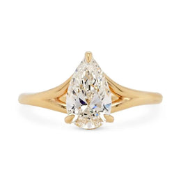 Modern Yellow Gold Plated Diamond Ring 1.78 Ct Unique Engagement Ring Pear Cut Diamond Ring Use For Jewerly Making 