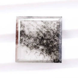 Genuine natural diamond loose gem featuring brilliant fire and sparkle, perfect for ring, pendant, and custom jewelry.