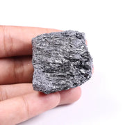 For unique needs, rough moissanite stone and raw moissanite crystal options are also available.