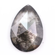 1.33 Ct black and white pear shape lab grown diamond with elegant facets for handmade rings