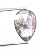 1.33 Ct black and white pear shape lab grown diamond with elegant facets for handmade rings