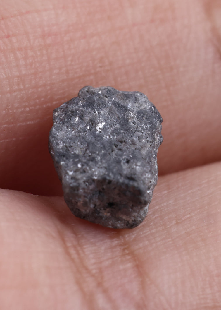 2.74 Ct Rare Natural Earth Mine Grey Rough Diamond