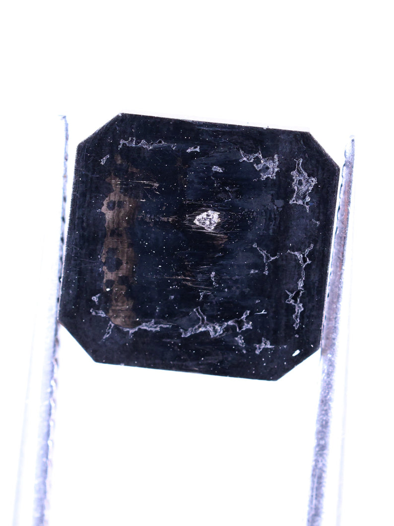 Black diamond on a white background