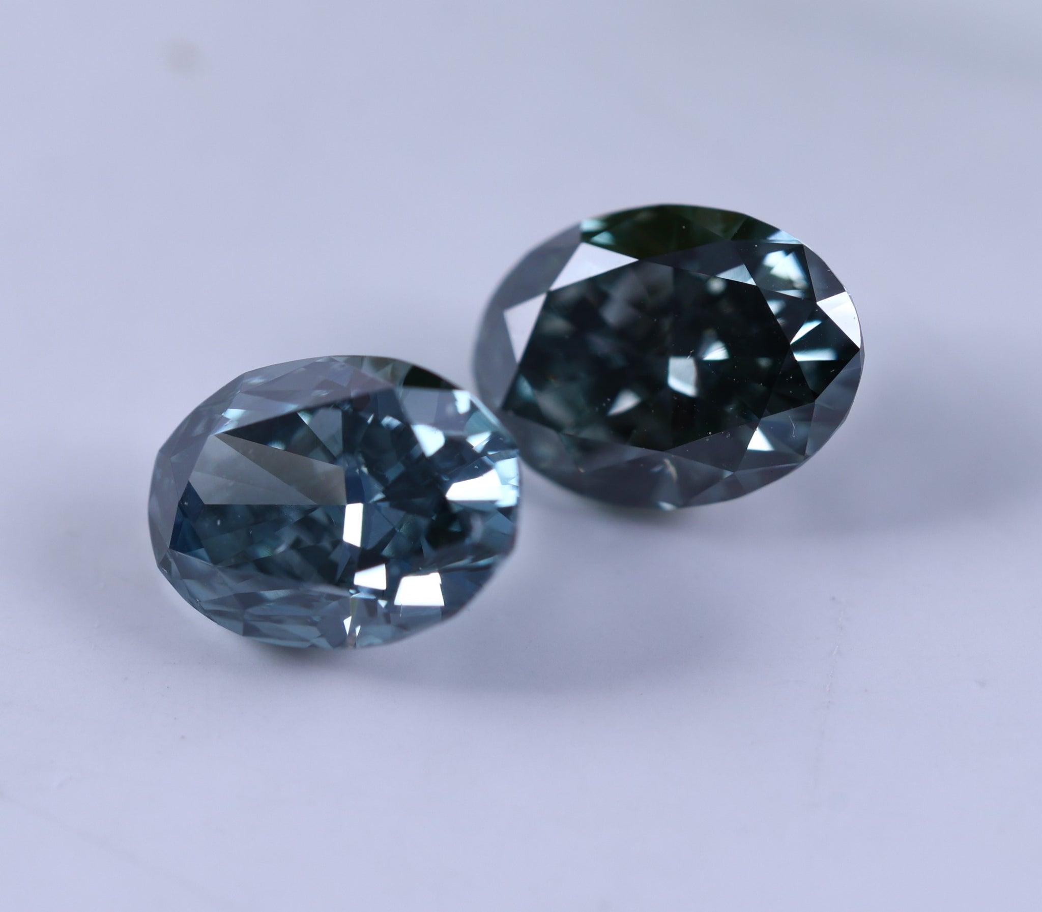 0.94 Carat Lab Grown Diamond Vivid Blue Oval Cut Lab Diamond