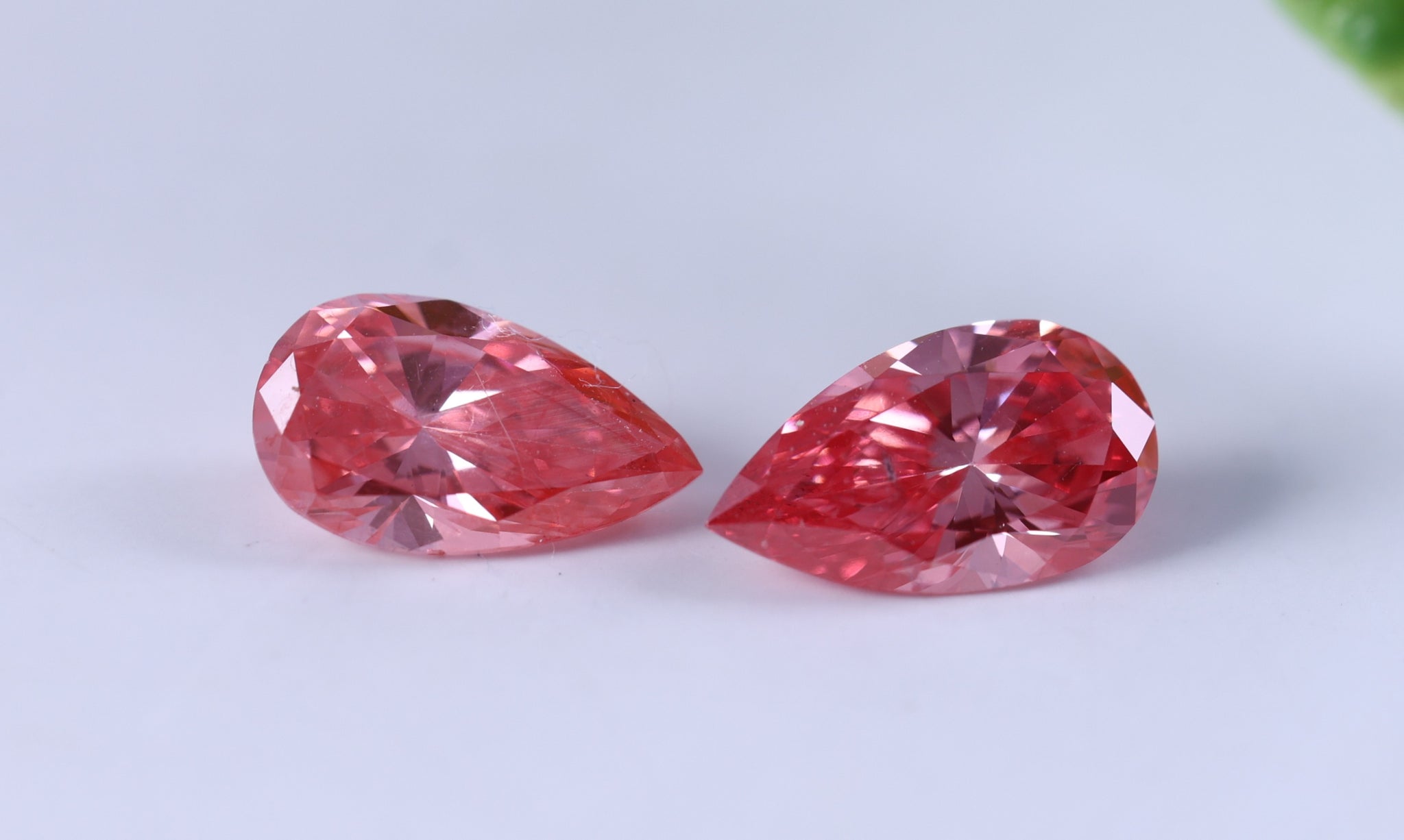 0.89 Carat Lab Grown Diamond Vivid Pink Pear Cut Lab Diamond