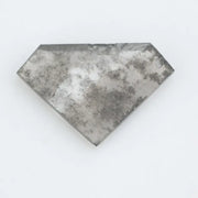 High-quality lab-grown diamond showcasing intricate facets and brilliant clarity, offering an eco-friendly and conflict-free alternative for engagement rings, necklaces, and other fine jewelry.