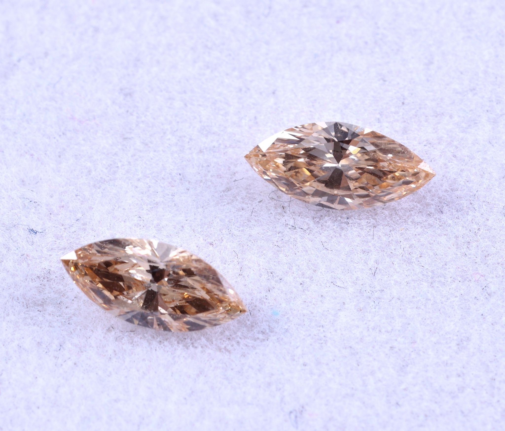 0.84 Carat Marquise Shape ( CVD ) Diamond Fancy Color Lab Grown Diamond