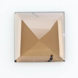 Lab-grown diamond featuring a square princess cut with 1-carat weight, offering brilliant clarity and ethical origins, perfect for engagement rings and custom jewelry designs.