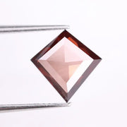 Loose lab grown diamond stone showcasing ethical sourcing, sustainable beauty, and brilliant cut sparkle for luxury jewelry.