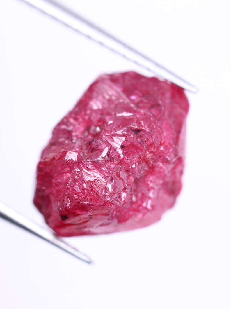 Shop - Natural Pink Rough Diamond - 3.13 Carat Raw Diamond ( 9.38 X 7.07 X 5.50 )