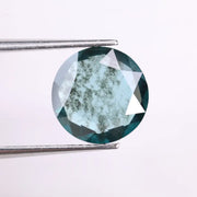 Loose lab grown diamond with stunning fire and brilliance, a sustainable alternative to natural diamonds for fine jewelry.