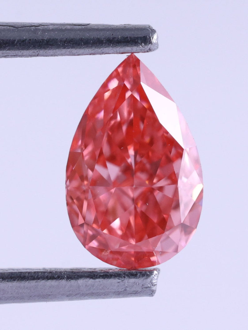 0.56 CT Pear Cut Lab-Grown Diamond Fancy Pink