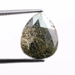 Side by side difference between lab grown and natural diamonds showing growth origin and rarity.