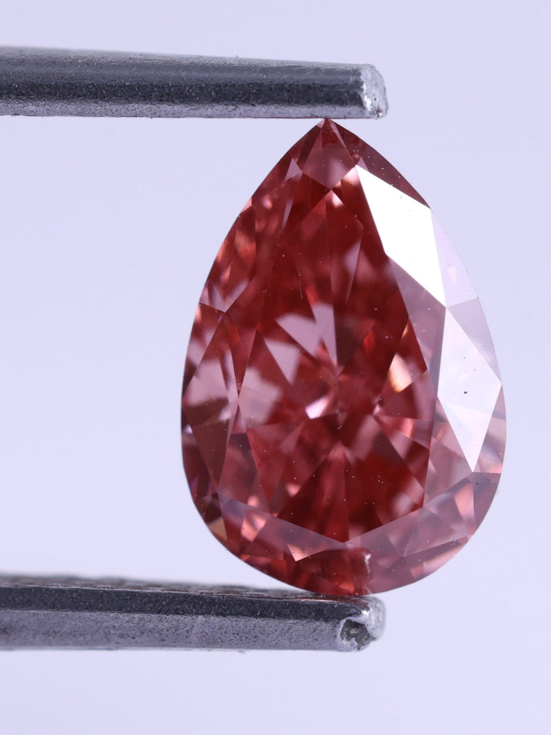 0.91 CT Lab-Grown Diamond Pink Pear Cut