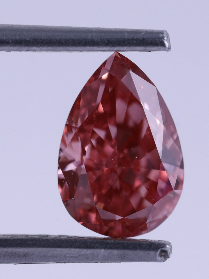 0.91 CT Lab-Grown Diamond Pink Pear Cut