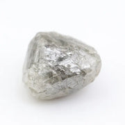 Loose raw diamond stones with natural sparkle.