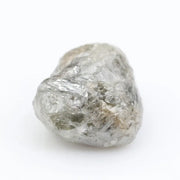 Loose raw diamond stones with natural sparkle.